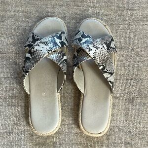 J/Slide snake print New never worn Sandals size 8